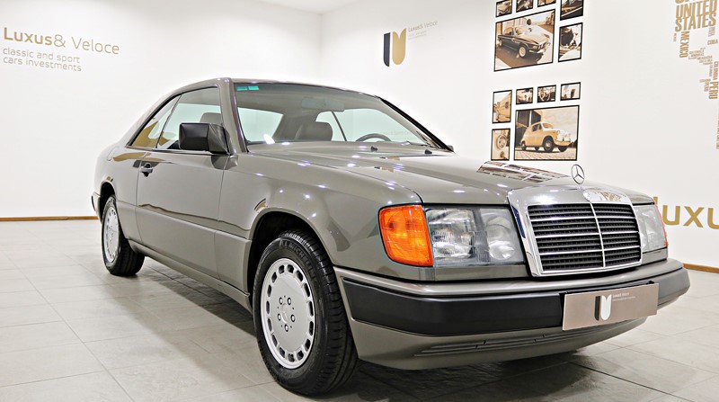 1988 Mercedes Benz 300CE